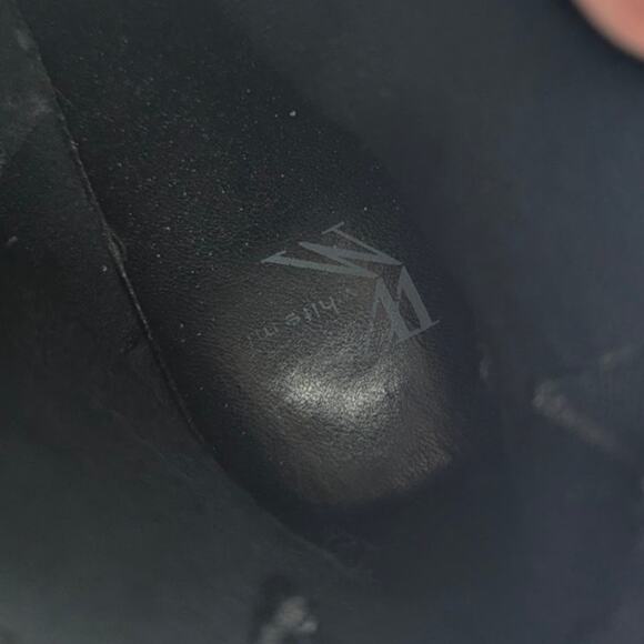 White Mountain leather heel ankle boots - Picture 7 of 7